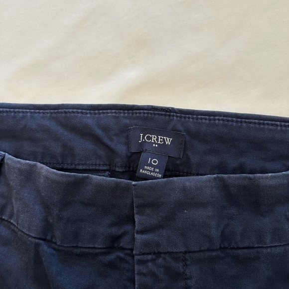 J. Crew Factory 9” Bermuda Chino Short, Size 10, Navy - Picture 3 of 5